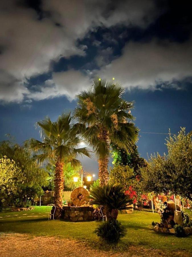 La Capanna Di Giuseppe E Maria Bed & Breakfast Таормина Екстериор снимка