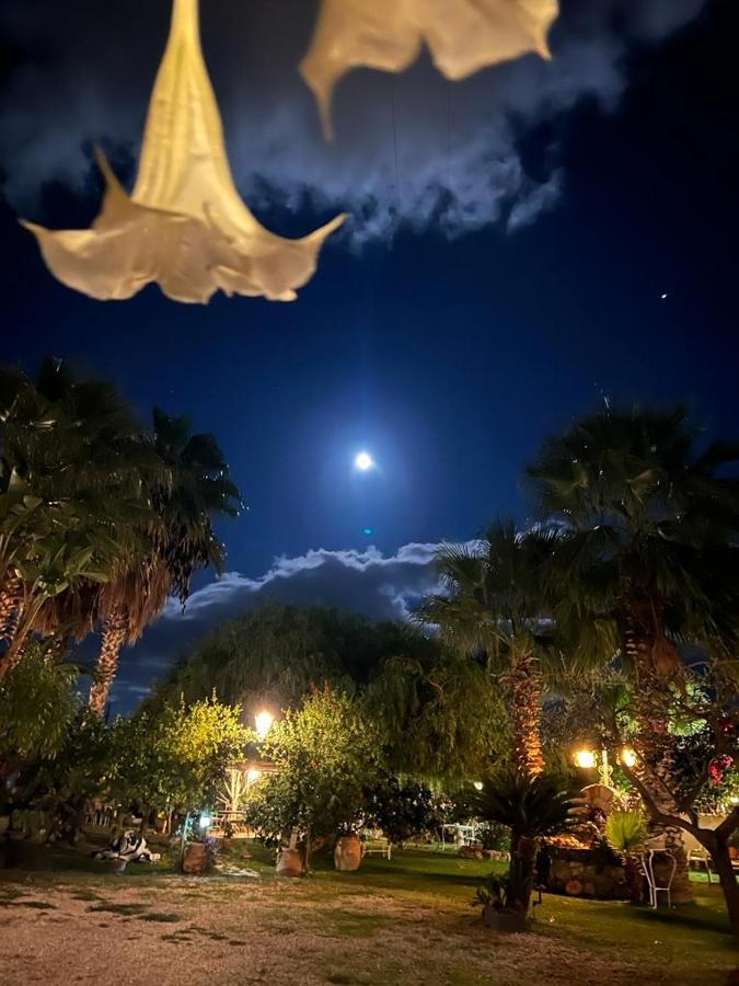 La Capanna Di Giuseppe E Maria Bed & Breakfast Таормина Екстериор снимка