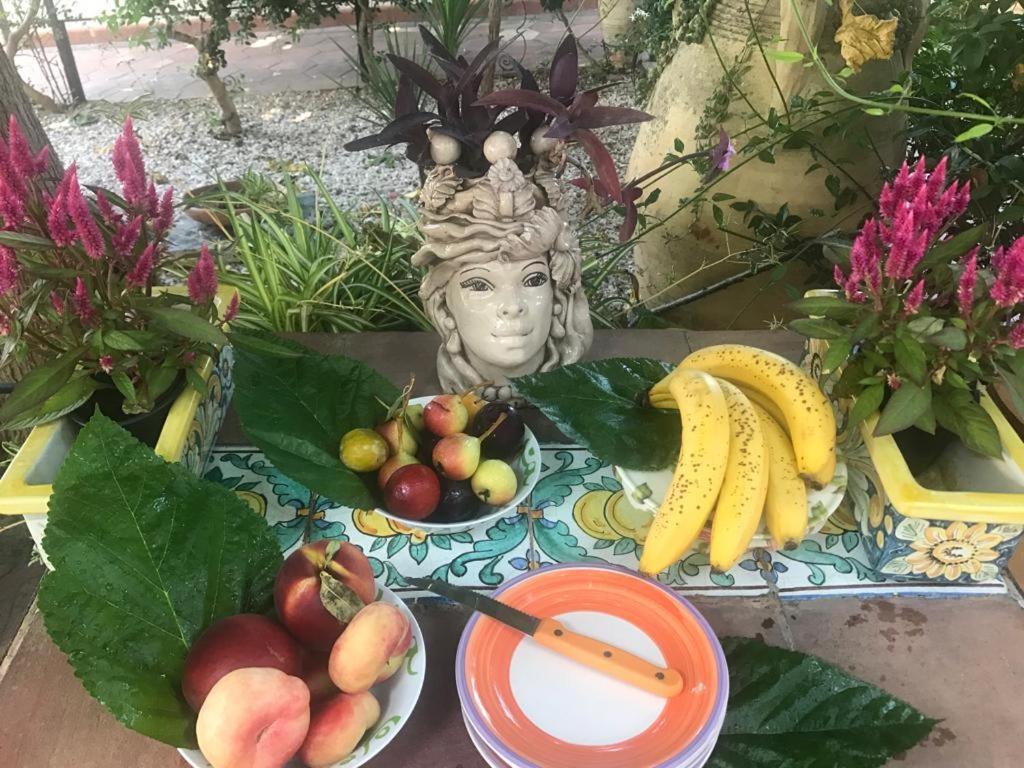 La Capanna Di Giuseppe E Maria Bed & Breakfast Таормина Екстериор снимка