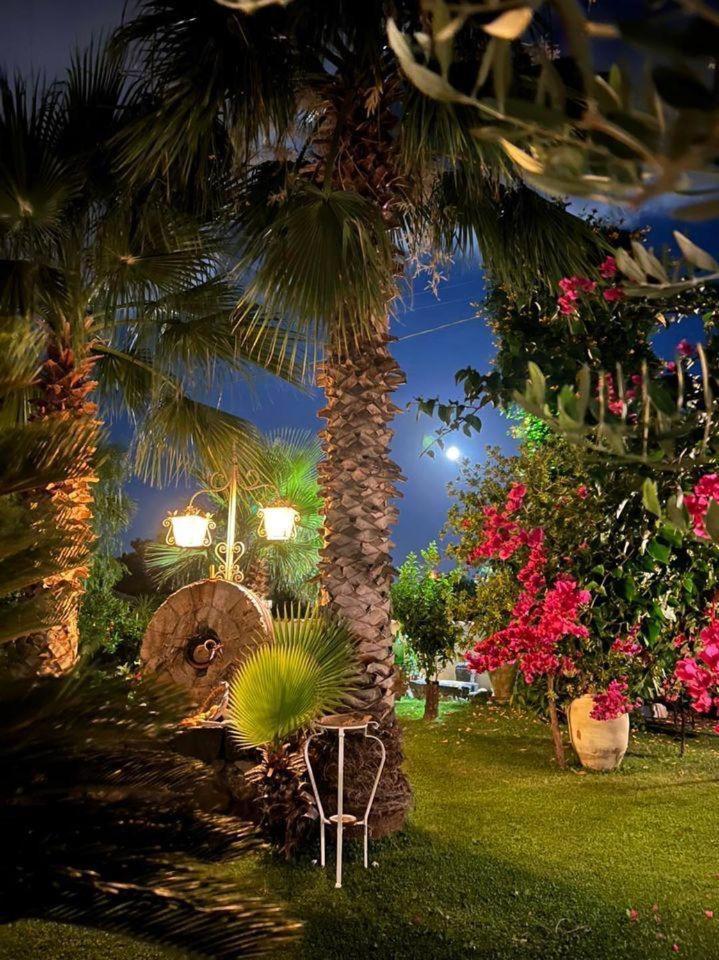 La Capanna Di Giuseppe E Maria Bed & Breakfast Таормина Екстериор снимка